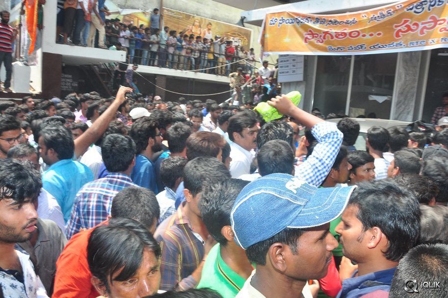 Supreme-Movie-Team-at-Sandhya-Theater